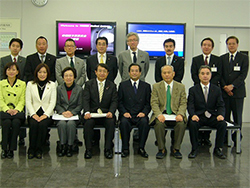 参議院予算委員会での視察