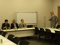 『創生 日本』総会