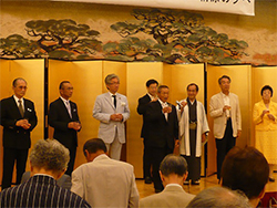 西田昌司・秋田公司両君を励ます納涼の夕べ