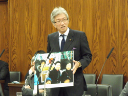 参議院内閣委員会にて岡崎トミ子国家公安委員長