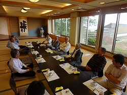 伊根町にて国政報告朝食会