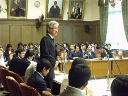 参議院財政金融委員会にて質問