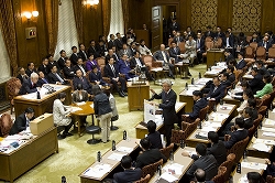 参議院予算委員